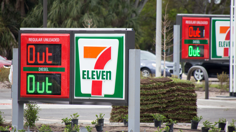 7-11 out of fuel
