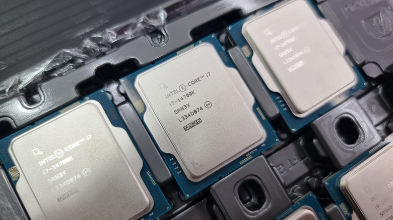 Intel Core i7-14700K CPUs in CPU tray