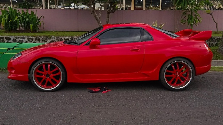 Red Mitsubishi FTO