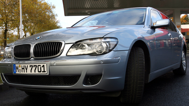 BMW Hydrogen 7 at a gas station