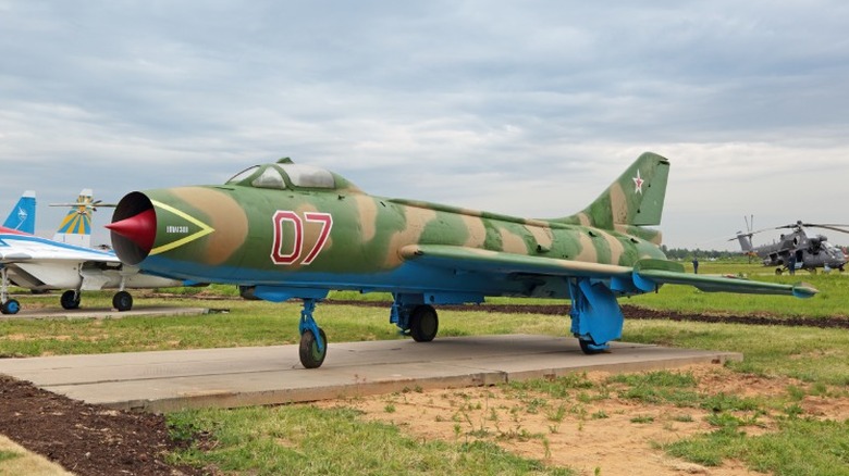 Sukhoi Su-7