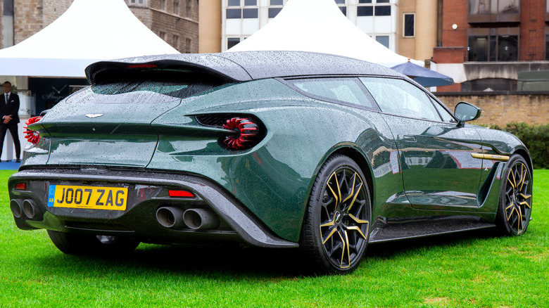 Aston Martin Vanquish Zagato Shooting Brake rear 3/4