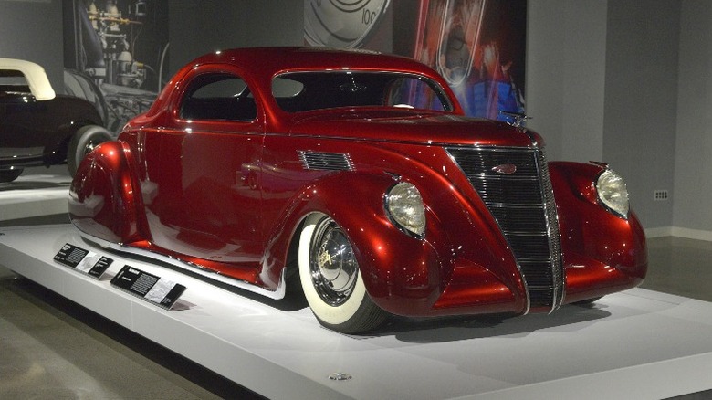 James Hetfield's red hot rod