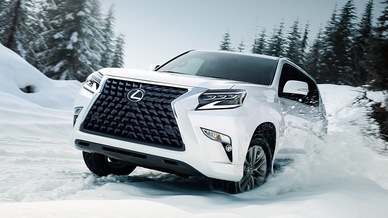 Lexus GX in snow