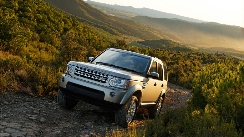 Land Rover LR4 on a rocky trail