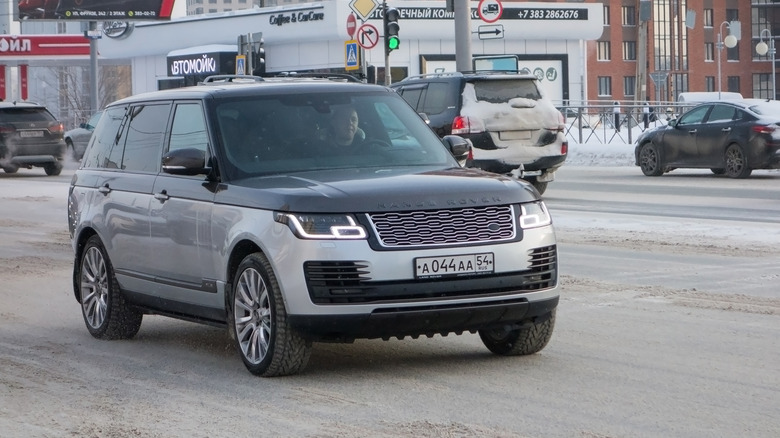 Land Rover Range Rover Supercharged LWB in Russia