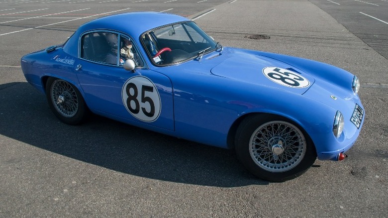 Blue Lotus Elite ready for racing