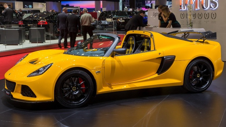 Yellow Lotus Exige Cup 430 Final Edition at a car show