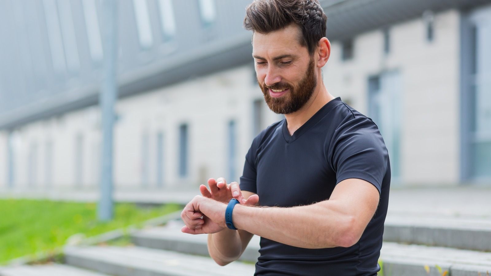 The 3 Best Fitness Trackers (That Aren’t Smartwatches) For 2023 – SlashGear