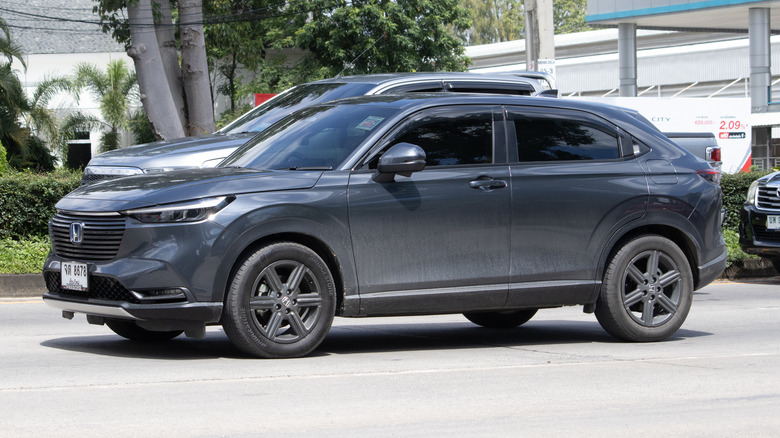 HR-V driving down road