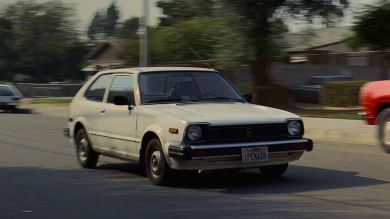 Butch driving Honda Civic Pulp Fiction