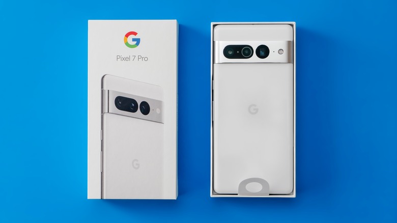 Google Pixel 7 Pro smartphone