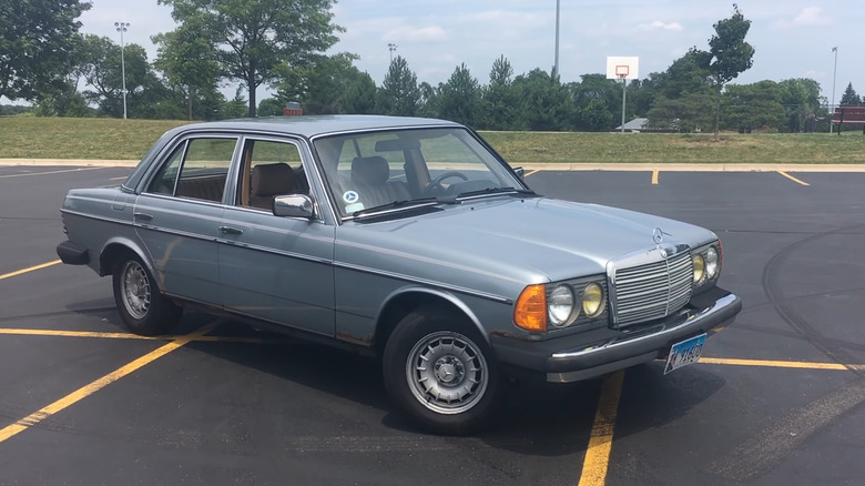 Mercedes-Benz 300D Turbo on a parking lot