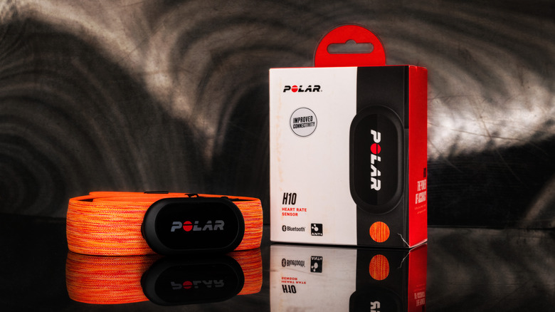 orange Polar H10 and box