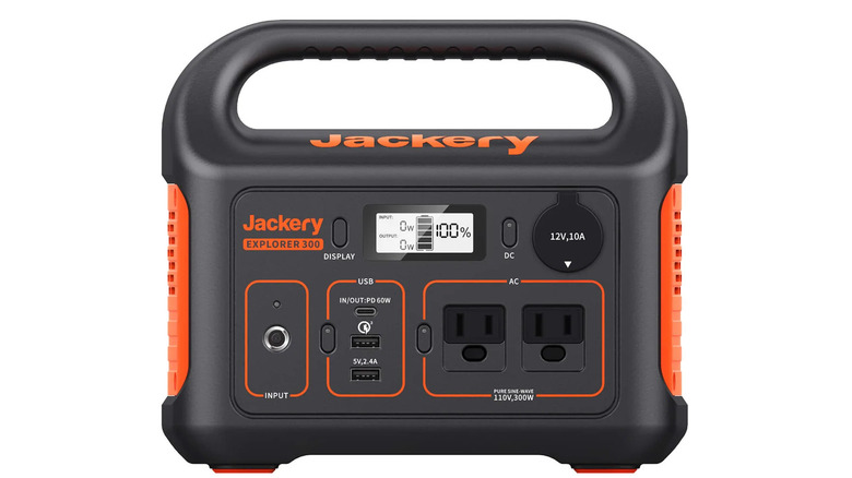 Jackery portable power bay