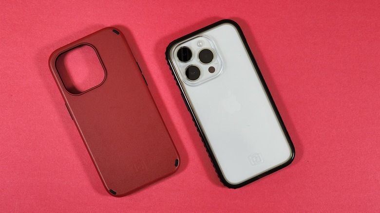 Two iPhone 14 Pro cases