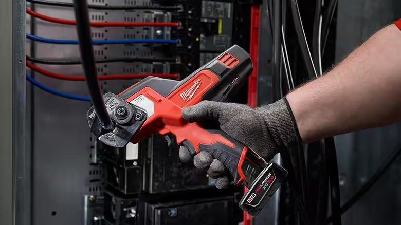 Milwaukee M12 Cable Cutter