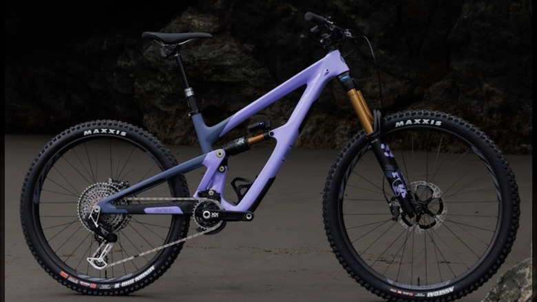 Ibis mountain bike HD6 lavender