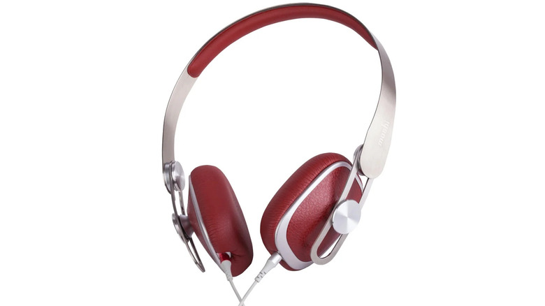 Burgundy Red Moshi Avanti LT