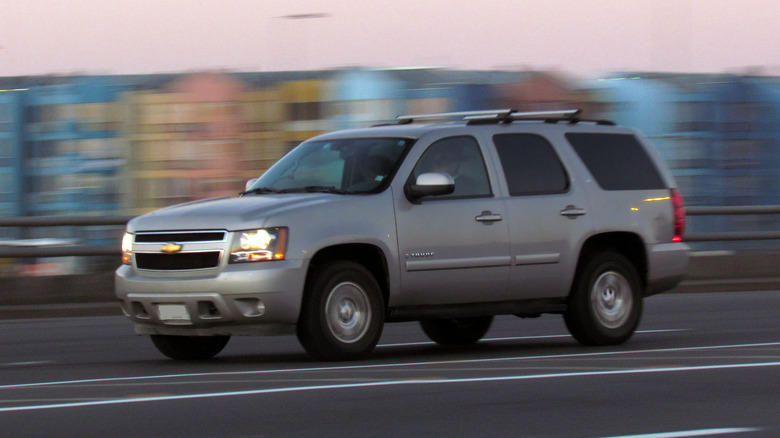 2007 Chevrolet Tahoe on docks