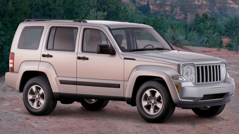 Silver 2008 Jeep Liberty parked