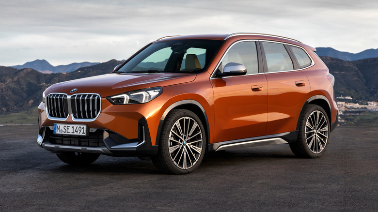 2023 BMW X1