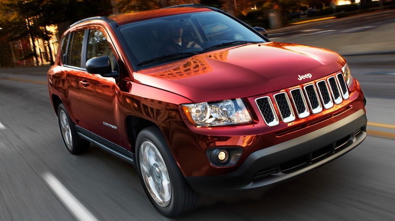 2013 Jeep Compass driving in the city