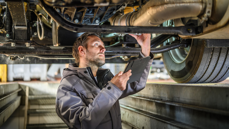 vehicle inspector