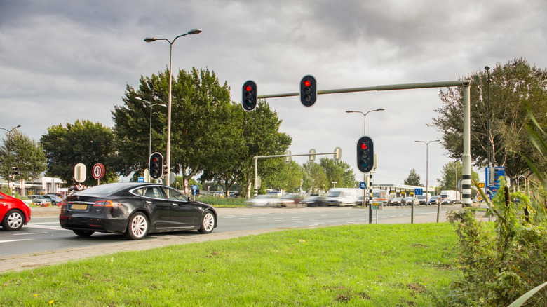 tesla missed stop light