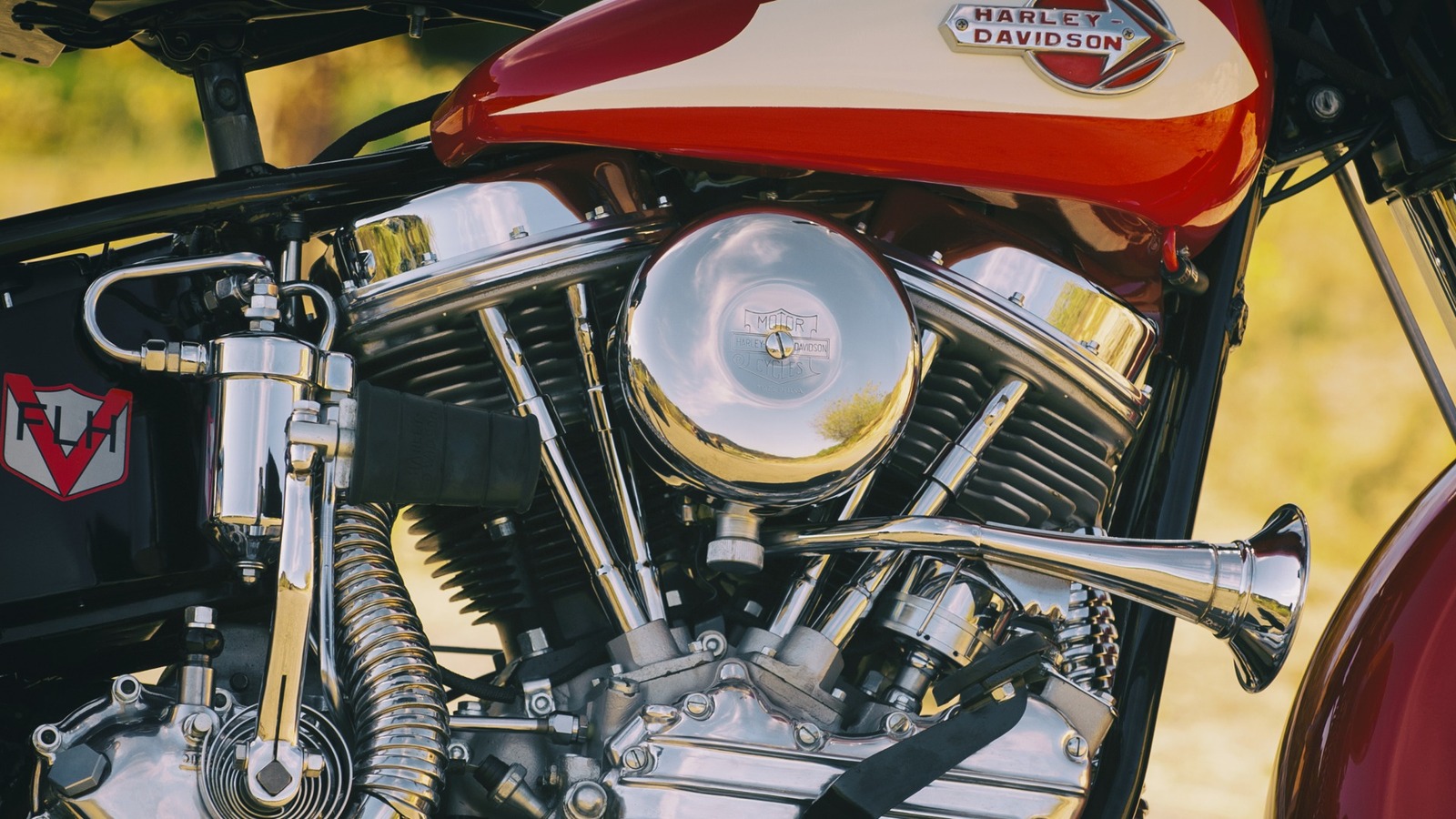 The Biggest Problem With Harley-Davidson's Early Big Twin Engines thumbnail