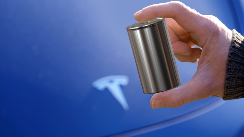 Tesla 4680 battery with logo