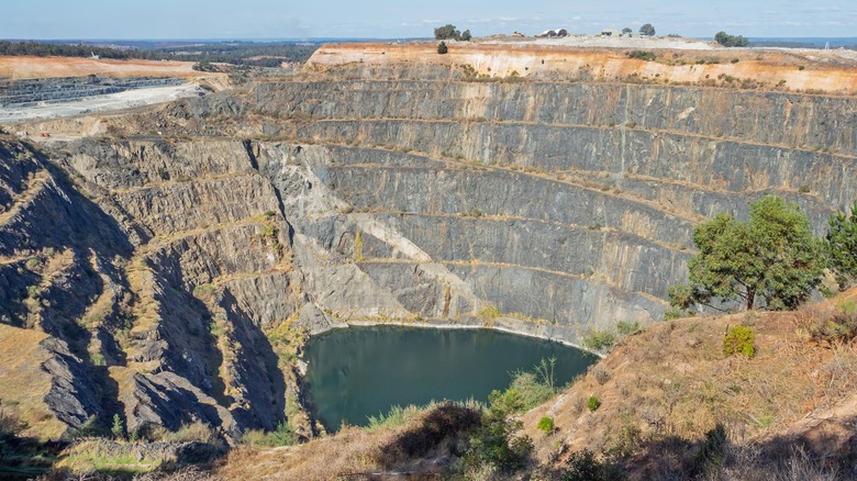 Greenbushes mine, the largest lithium mine in the world