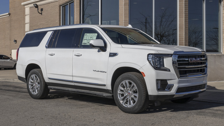 GMC Yukon at dealer