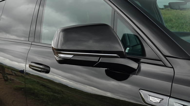 2025 Cadillac Escalade IQ side view mirror detail