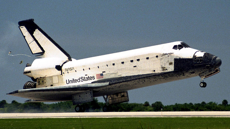 Space shuttle landing