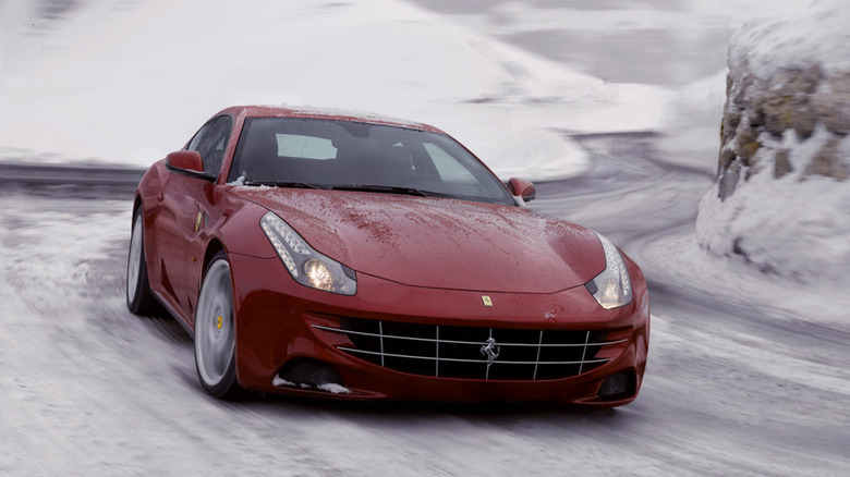 Ferrari FF in the snow
