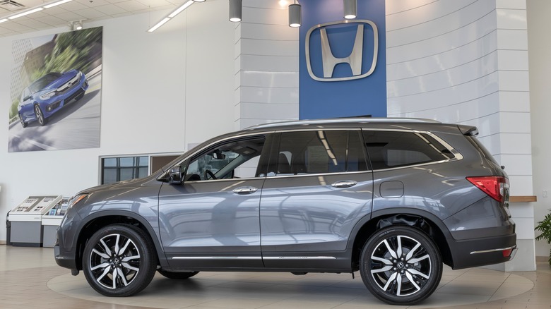 Honda Pilot SUV 