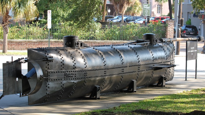 Hunley submarine static display