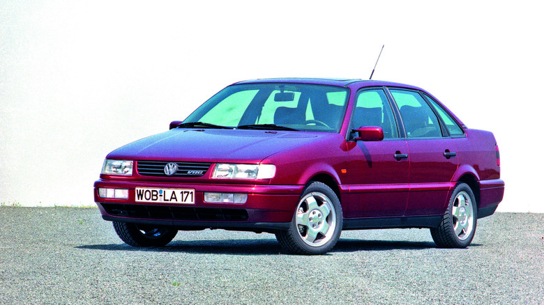 The B4 Passat in red, front 3/4 view