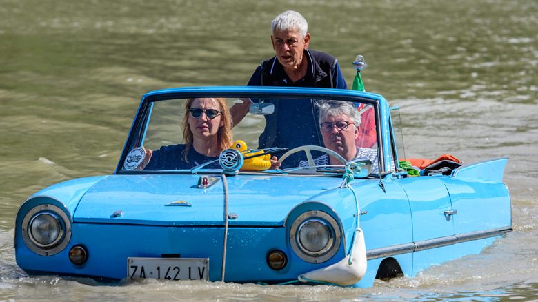 An amphicar