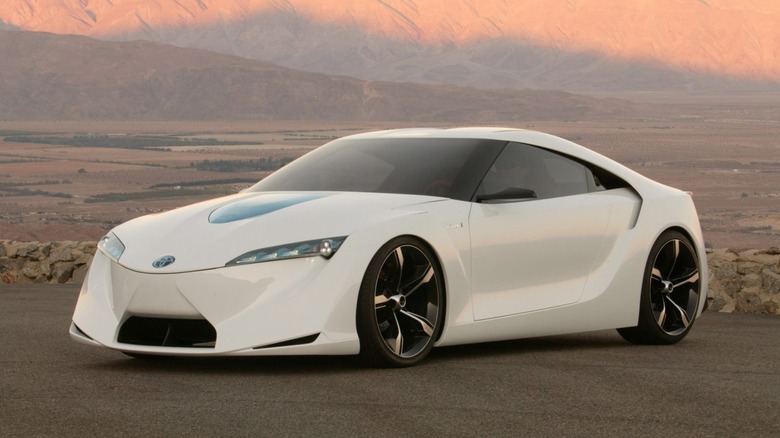 Toyota FT-HS Concept