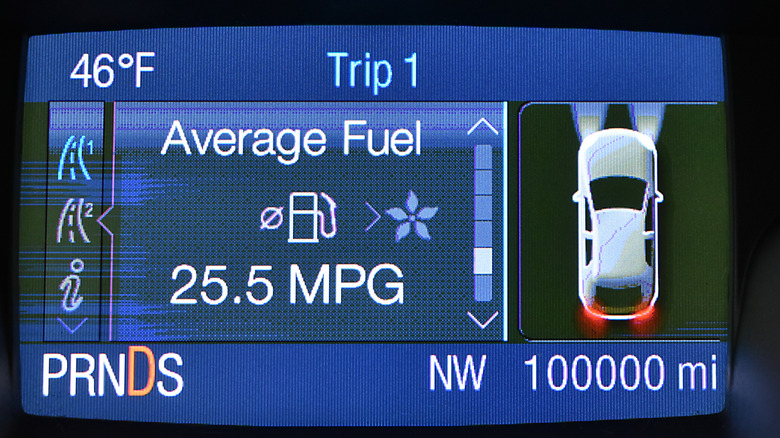 car dashboard fuel economy screen