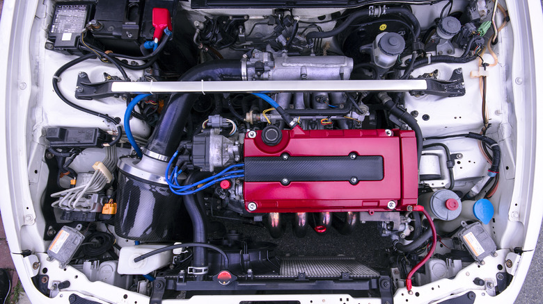 Honda VTEC B18 engine