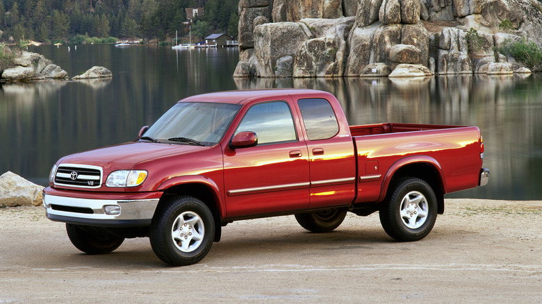 1st Gen Toyota Tundra front 3/4 view