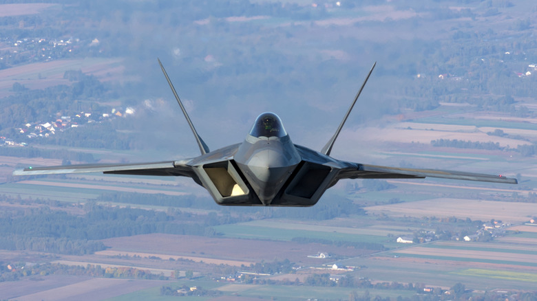 An F-22 Raptor flying over Poland