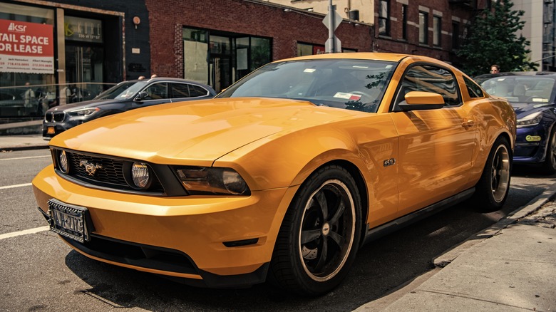 Yellow Ford Mustang 2011