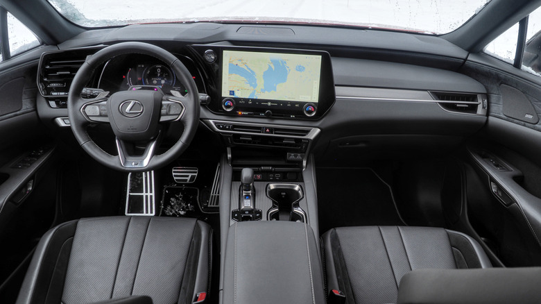 Lexus RX 500h F SPORT Performance dashboard