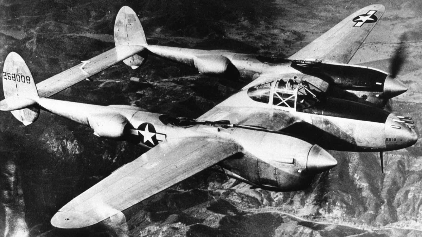 The Lockheed P-38 Lightning Looked Bizarre But Its WWII Fighter Plane  Record Was Astounding
