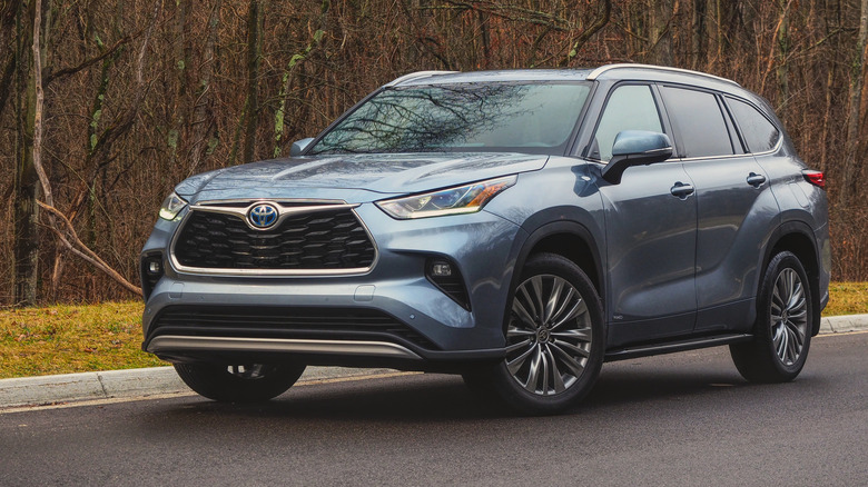 2023 Toyota Highlander Hybrid