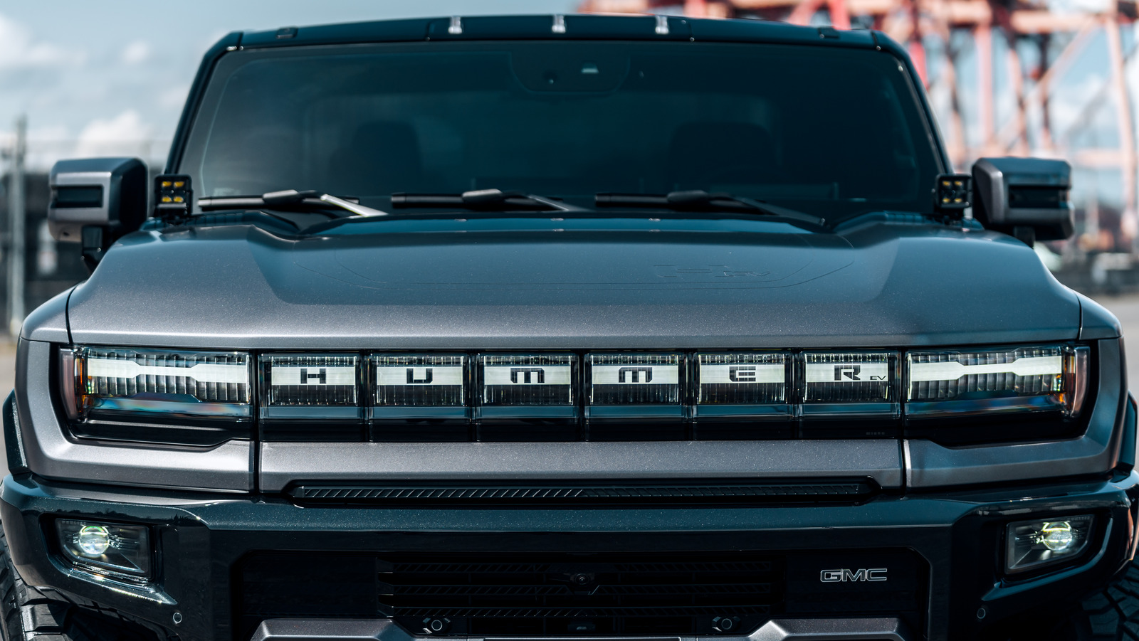 The Max Range GMC Says A 2024 Hummer EV Will Go On A Single Charge